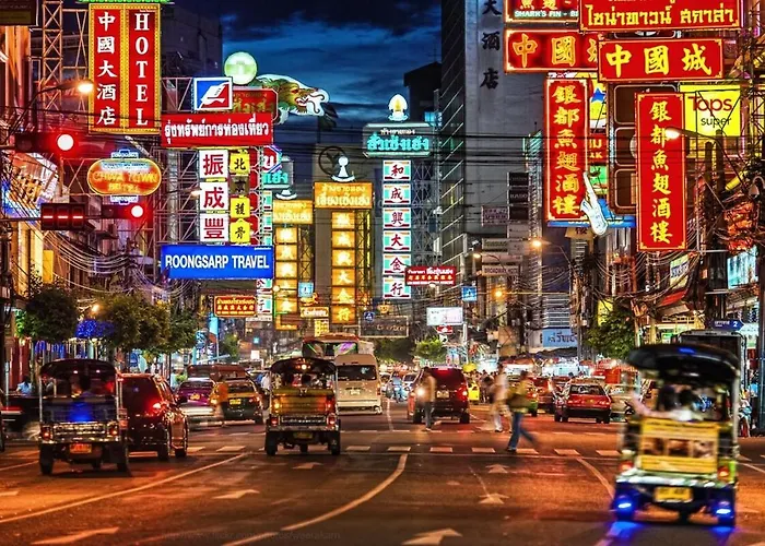 素坤逸沿线天铁伊卡麦站 Apartment