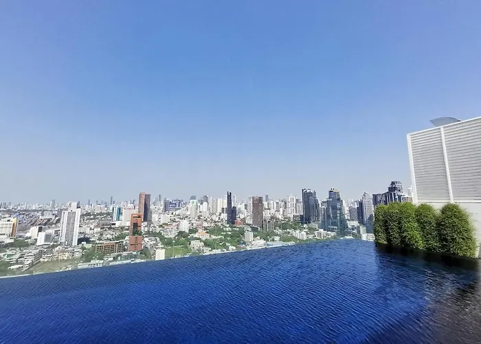 Apartment 素坤逸沿线天铁伊卡麦站 *